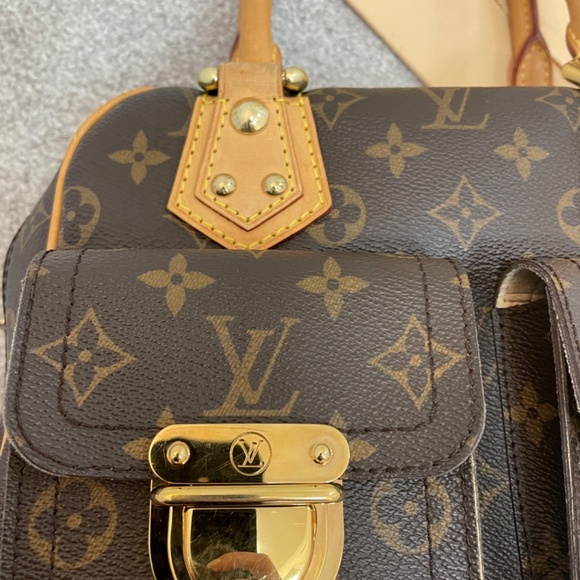 LOUIS VUITTON Monogram Manhattan PM - Picture 8 of 15